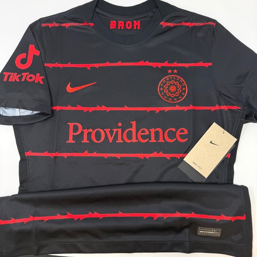 Nike Portland Thorns FC‎ 2022 Primary Jersey Womens Medium DH8085-011 NEW
